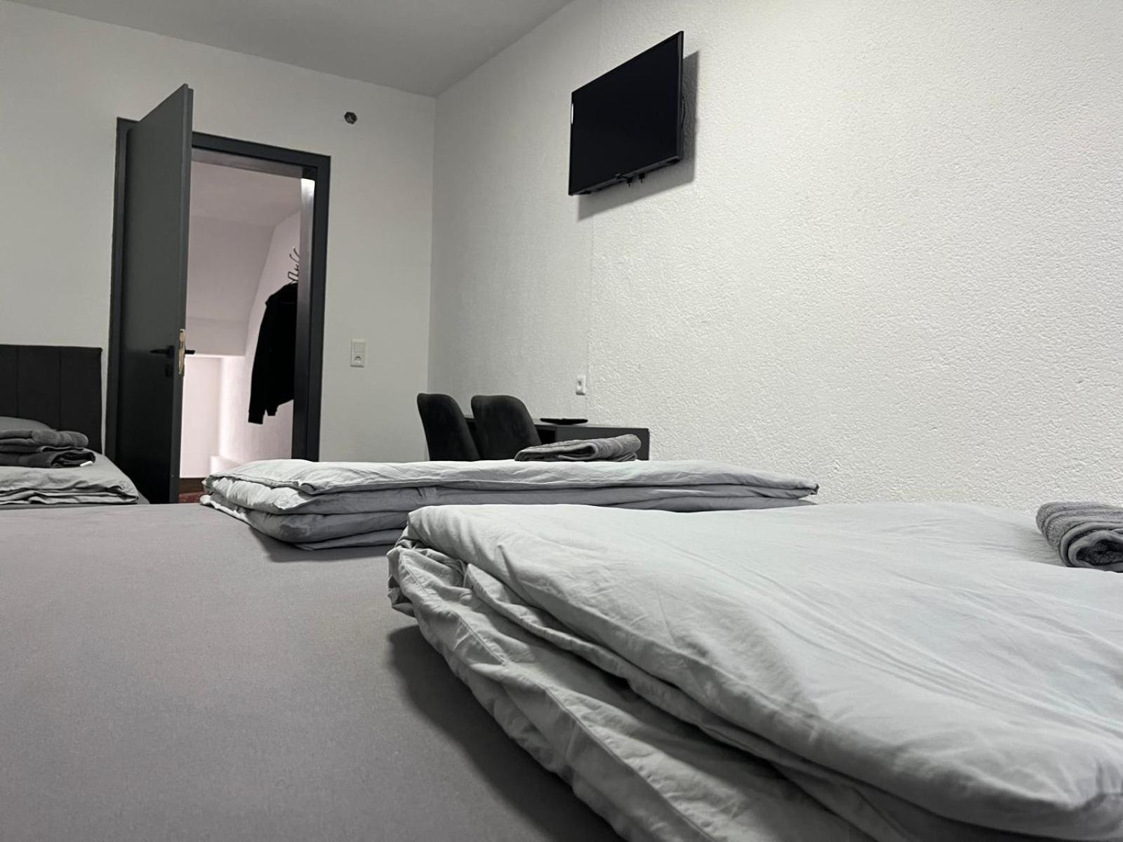 Duisburger Hostel Exterior photo